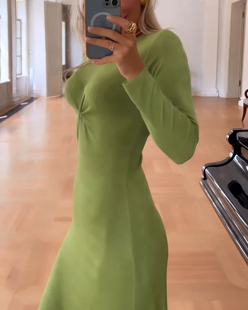 Chic waist-fitting long dress