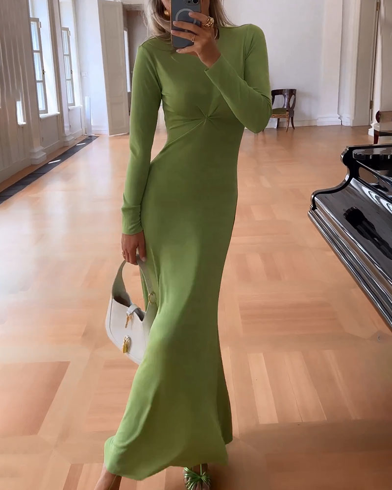 Chic waist-fitting long dress